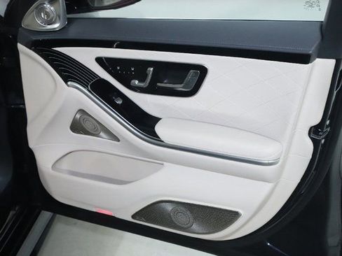 Used 2022 Mercedes-Benz S 580 4MATIC Sedan image 33