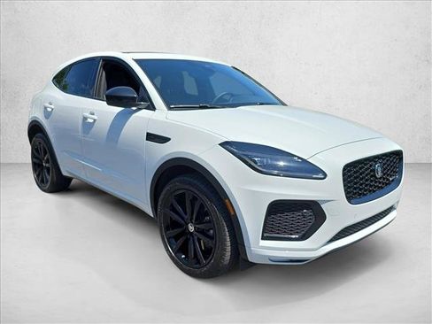 Certified 2024 Jaguar E-PACE R-Dynamic SE AWD/4WD image 3