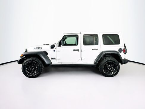 Used 2023 Jeep Wrangler Unlimited AWD/4WD image 4