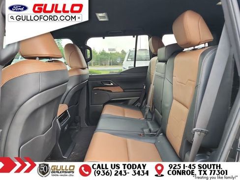 Used 2024 Lexus GX 550 w/ Accessory Package (Z1) AWD/4WD image 14
