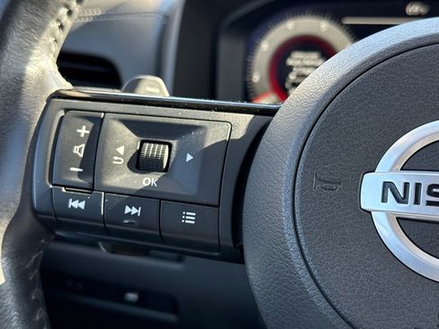 Used 2021 Nissan Rogue Platinum image 29