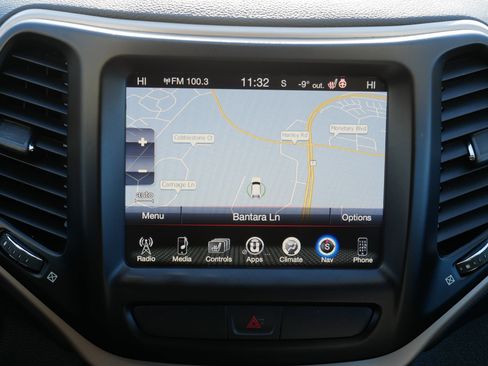 Used 2017 Jeep Cherokee Limited w/ Trailer Tow Group image 30