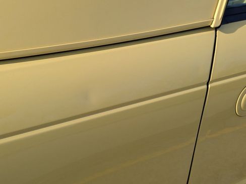 Used 2002 Ford Thunderbird image 32