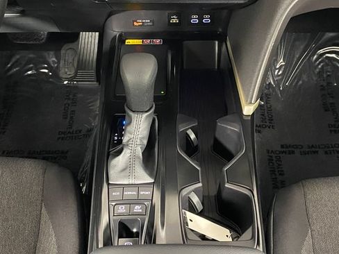 Used 2025 Toyota Camry LE FWD image 16