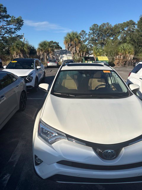 Used 2018 Toyota RAV4 Limited AWD/4WD image 20