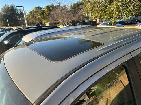 Used 2019 Toyota Tundra Limited w/ Limited Premium Package image 13