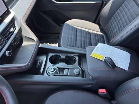 Used 2025 Ford Explorer ST-Line RWD image 14
