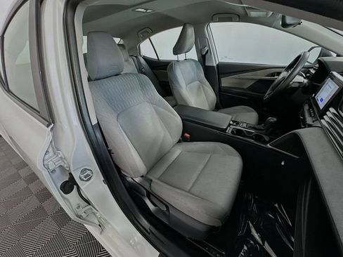 Used 2025 Toyota Camry LE FWD image 28