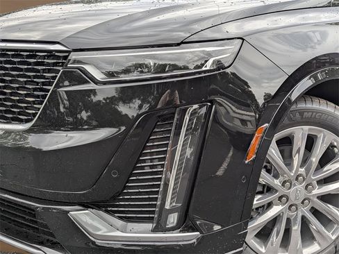 New 2025 Cadillac XT6 Premium Luxury w/ Technology Package image 3