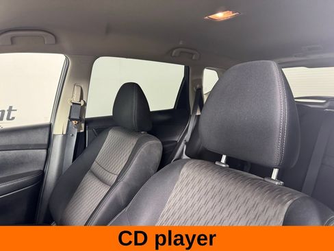 Used 2017 Nissan Rogue SV w/ SV Premium Package AWD/4WD image 12