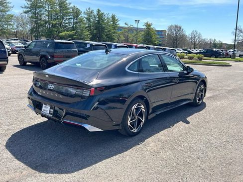 New 2026 Hyundai Sonata SEL FWD image 6