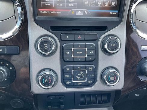 Used 2015 Ford F350 Platinum w/ Platinum Package AWD/4WD image 19