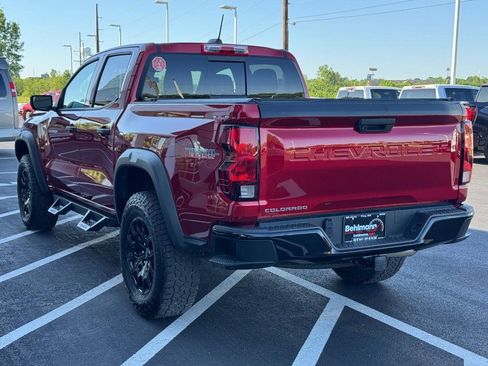 Used 2023 Chevrolet Colorado Trail Boss w/ Advanced Trailering Package AWD/4WD image 8