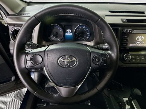 Used 2018 Toyota RAV4 XLE w/ Plus Extra Value Package image 19