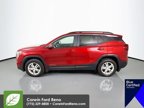 Used 2023 GMC Terrain SLE w/ Driver Convenience Package AWD/4WD image 5