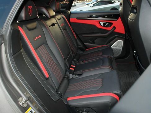 Used 2023 Lamborghini Urus S image 22