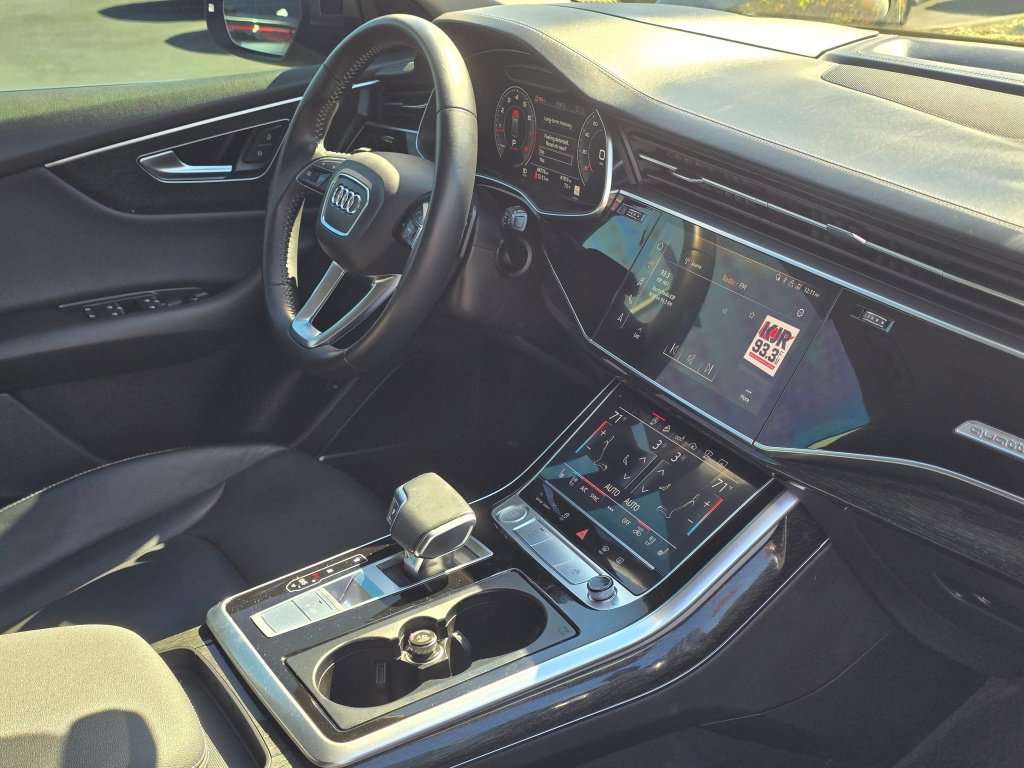 Used 2020 Audi Q8 Prestige AWD/4WD image 28