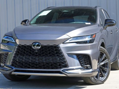 Used 2023 Lexus RX 500h F Sport AWD/4WD image 3
