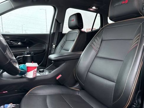 Used 2024 GMC Terrain AT4 w/ Infotainment Package II AWD/4WD image 6