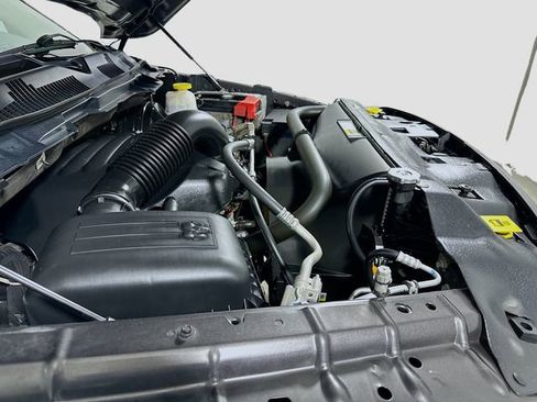 Used 2019 RAM 1500 Express w/ Express Value Package image 27