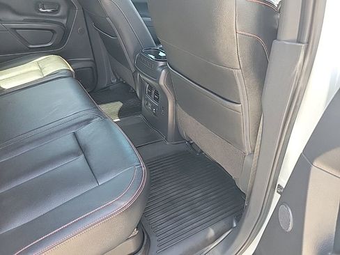 Used 2024 Nissan Titan PRO-4X w/ Pro-4x Convenience Package AWD/4WD image 40