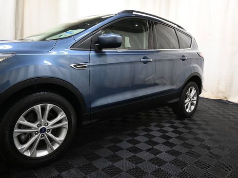 Used 2018 Ford Escape SEL AWD/4WD image 11