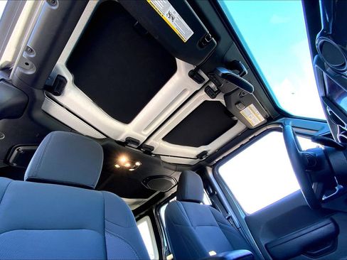 Certified 2023 Jeep Wrangler Sport image 11