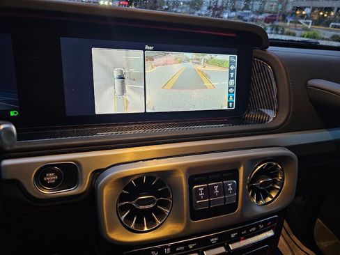 Used 2023 Mercedes-Benz G 63 AMG AMG G 63 AWD 4MATIC 4dr SUV image 4