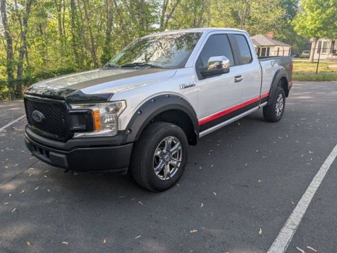 Used 2018 Ford F150 XL image 2
