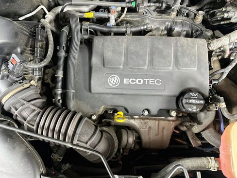 Used 2019 Buick Encore Preferred FWD image 31