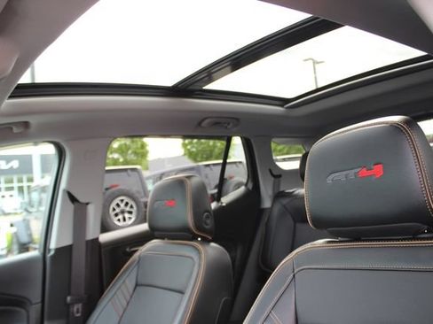 Used 2024 GMC Terrain AT4 w/ Infotainment Package II AWD/4WD image 23