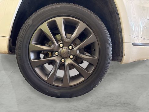 Used 2018 Jeep Grand Cherokee High Altitude AWD/4WD image 21