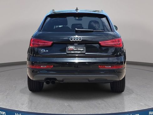 Used 2018 Audi Q3 2.0T Premium w/ Convenience Package FWD image 7