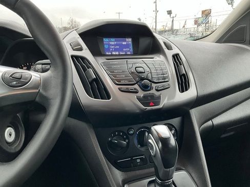 Used 2016 Ford Transit Connect XLT image 19