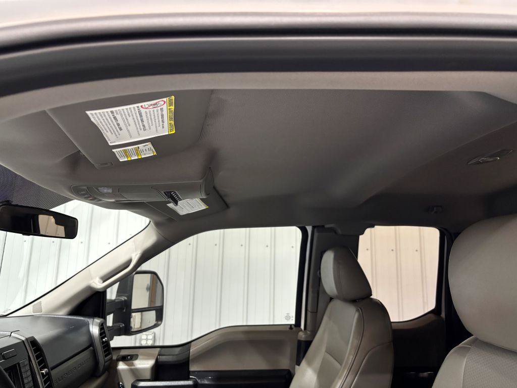 Used 2018 Ford F250 XL w/ Power Equipment Group AWD/4WD image 15