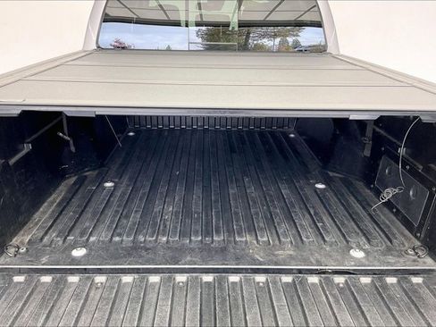 Used 2020 Toyota Tacoma SR5 image 28