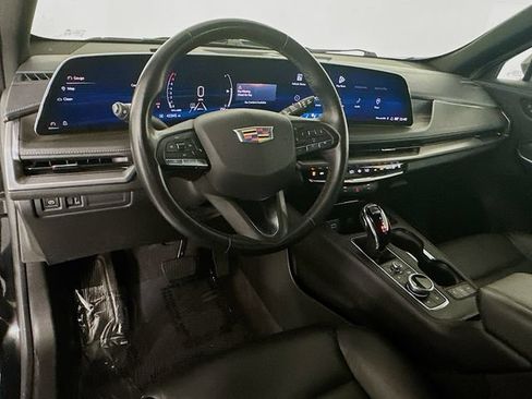 Used 2024 Cadillac XT4 Premium Luxury AWD/4WD image 11