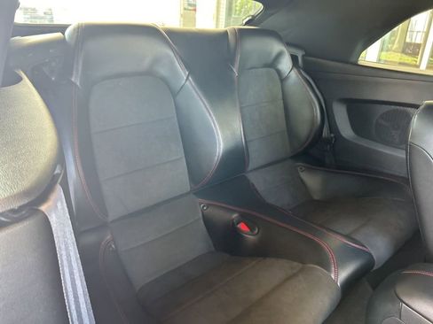 Used 2022 Ford Mustang GT Premium w/ Equipment Group 401A RWD image 34