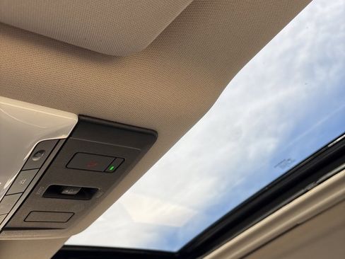 Used 2024 Nissan Altima 2.5 SR w/ SR Premium Package image 14