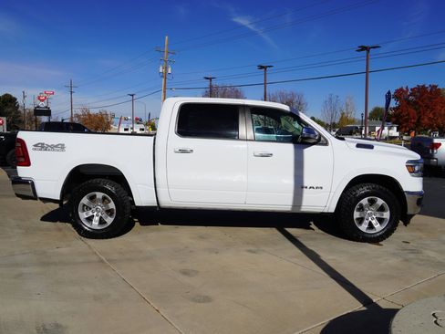 Used 2020 RAM 1500 Laramie w/ Off Road Group image 9