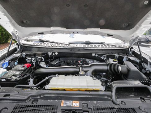 Used 2025 Ford Expedition Platinum AWD/4WD image 34