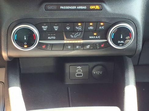 Used 2024 Ford Escape Active AWD/4WD image 18
