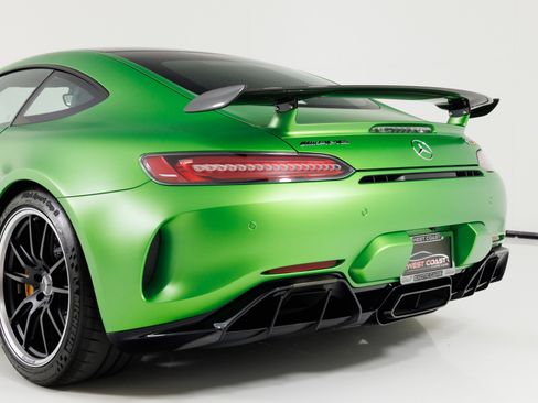 Used 2018 Mercedes-Benz AMG GT R image 63