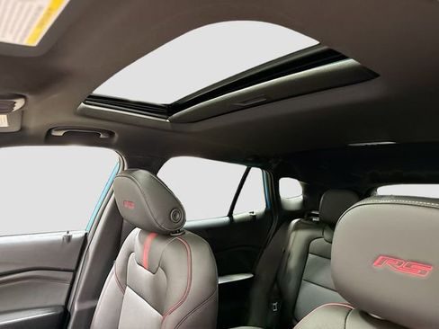 New 2026 Chevrolet Trax RS w/ Sunroof Package FWD image 24