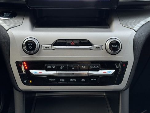 Certified 2023 Ford Explorer XLT w/ Equipment Group 202A image 14