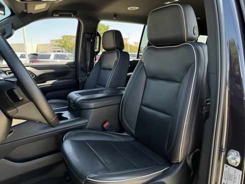 Certified 2024 GMC Yukon XL SLT RWD image 27