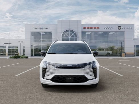 New 2027 Chrysler Pacifica Select FWD image 6