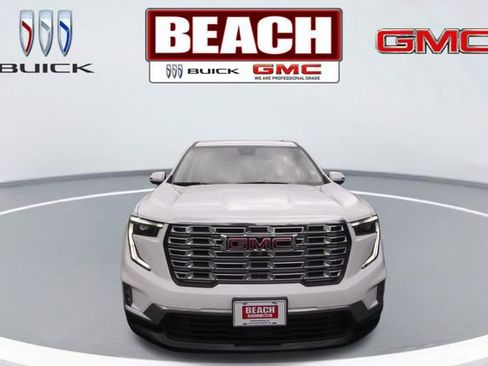 Used 2025 GMC Acadia Denali w/ LPO, Floor Liner Package image 8
