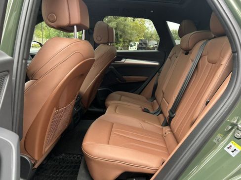 Certified 2025 Audi Q5 2.0T Premium Plus image 21