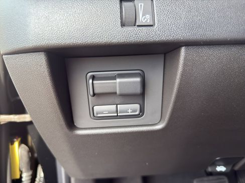 New 2026 Chevrolet Colorado LT w/ LT Convenience Package image 18